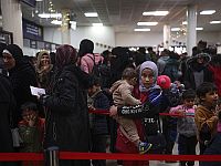 На фоне войны около 10 тысяч сирийцев покинули Ливан и вернулись в Сирию