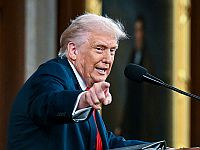 Трамп предупредил, что 7 марта по Ирану будет нанесен 