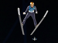 Олимпиада. Прыжки с трамплина. Золото завоевал немец