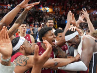 НБА. Бам Адебайо установил рекорд XXI века