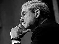 Умер бывший глава ФБР и спецпрокурор США Роберт Мюллер
Умер бывший глава ФБР и спецпрокурор США Роберт Мюллер