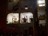 Попадания иранских ракет в Димоне и Араде, более 120 пострадавших Попадания иранских ракет в Димоне и Араде, более 120 пострадавших