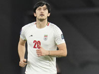 КСИР угрожает футболисту сборной Ирана, бывшему нападающему 