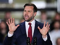 CNN: Тегеран предпочел бы вести диалог с Вэнсом, а не с Виткоффом и Кушнером