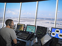 Разрешено к публикации: в аэропорту 