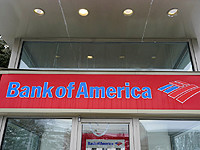 В Париже полиция предотвратила теракт возле здания Bank of America