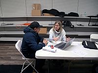 Администрация США намерена увеличить на треть минимальную зарплату для обладателей виз H-B1