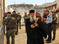 Полиция утвердила ограниченный формат молитв в храме Гроба Господня