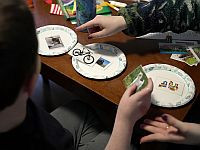 Родители детей с аутизмом говорят об ухудшении состояния детей из-за войны