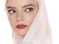 Актрисе Ане Тейлор-Джой – 30. Фотогалерея