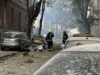 Российские беспилотники атаковали Львов, частично разрушено здание СБУ