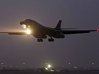 WSJ: при спасении летчика в Иране ВВС США сбросили около 100 тяжелых бомб