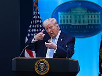 Трамп пригрозил тюрьмой журналистам, рассказавшим об операции по спасению летчика в Иране