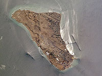 ВВС США и Израиля наносят удары по острову Харг, главному нефтяному хабу Ирана