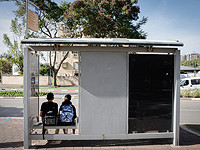 Общественный транспорт возвращается к работе в обычном режиме везде, за исключением севера