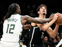 НБА. Бен Cараф набрал 19 очков. 