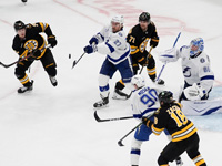 Четыре клуба вышли в плэй-офф НХЛ Четыре клуба вышли в плэй-офф НХЛ