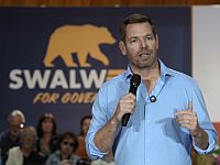 Ведущий кандидат на пост губернатора Калифорнии вышел из борьбы после обвинений в изнасиловании