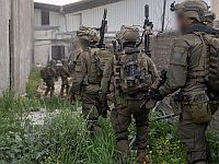 Трое военнослужащих ЦАХАЛа получили тяжелые ранения на юге Ливана Трое военнослужащих ЦАХАЛа получили тяжелые ранения на юге Ливана