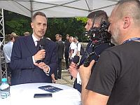 Антисемитский дебош в День Катастрофы: в парламенте Польши осквернен израильский флаг Антисемитский дебош в День Катастрофы: в парламенте Польши осквернен израильский флаг