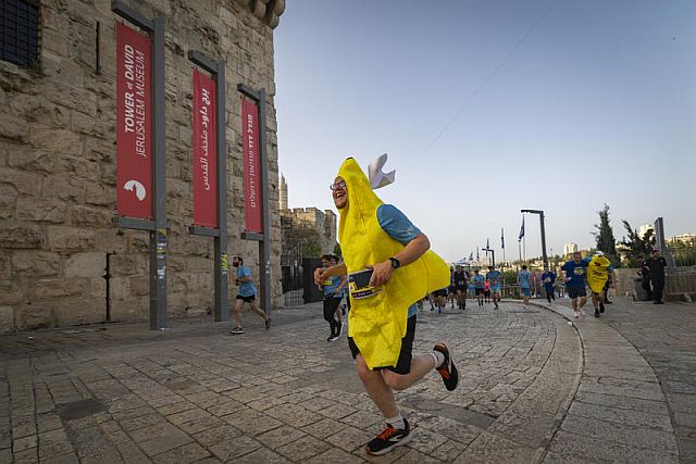 Иерусалимский марафон по сокращенной программе. Фоторепортаж
