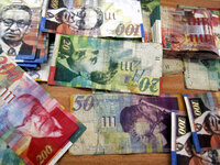 Телефонные мошенники ограбили русскоязычную пенсионерку на 53000 шек.