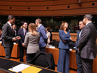 Евросоюз намерен расширить санкции против Ирана в ответ на блокаду Ормузского пролива