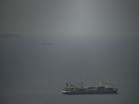 КСИР заявил, что один из задержанных в Ормузе контейнеровозов является израильским