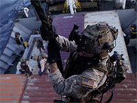 Американские морпехи высадились на судне, заподозренном в нарушении блокады Ирана