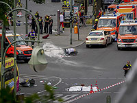 В Лейпциге автомобиль врезался в толпу пешеходов, есть погибшие