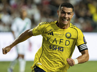 Автогол вратаря. Драка зрителей. Чемпионство Криштиану Роналду откладывается