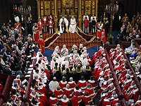 Король Великобритании выступил с речью в парламенте, судьба правительства остается неясной