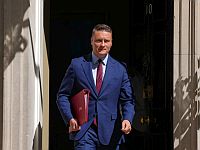 Daily Mail: Стармер решил подать в отставку, его возможный преемник призвал к отмене Brexit