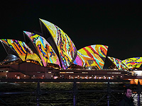 В Австралии из-за падения десятков беспилотников приостановлен фестиваль Vivid Sydney