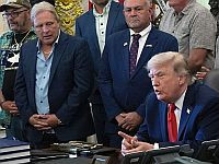 Трамп объявил об окончании войны с Ираном, хотя Тегеран не принял какую-либо сделку
