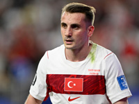 Актюркоглу возмутил фанатов. В Турции требуют изгнать его из сборной