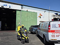 На строительной площадке в Петах-Тикве пострадал рабочий при падении с высоты