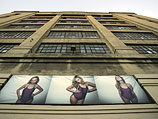 Реклама American Apparel в Лос-Анджелес