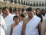 Король Абдалла II и принц Хусейн во время паломничества в Мекку в 2005 году