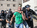 Митинги, столкновения и сирены: палестинцы отмечают 