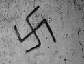 В древней синагоге около Иерихона вандалы нарисовали черные свастики