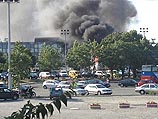 о одной из версий, теракт совершил смертник, по другой - в автобусе взорвалась заранее подложенная бомба