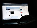 Facebook на страже порядка:  подросток, игравшийся с котом, приговорен к домашнему аресту     