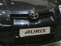 Toyota шокировала автолюбителей топлесс-рекламой с 