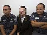 Учитель, забывший ребенка в машине, переведен под домашний арест 