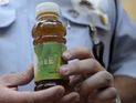 Полиция закрыла фабрику по производству наркотического напитка из 