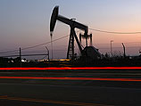 Добыча нефти в Иране упала до уровня 1990 года. Ирак восстанавливает позиции