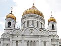 Преподаватель голой йоги облил чернилами одну из икон в Храме Христа Спасителя