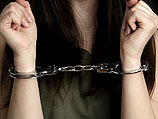 Мать держала 19-летнюю дочь на цепи – чтобы та не сбежала, бросив ребенка