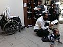 Верующих израильтян призывают воздержаться от посещения не бронированных синагог